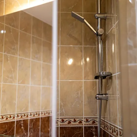 Très Belle Apparemment 80 M2 Double à Proche Zénith Gare Centre Chu Hôpital Appartamento *