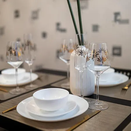 Tres Belle Apparemment 80 M2 Double Sejour A Proche Zenith Gare Centre Chu Hopital Апартаменты *