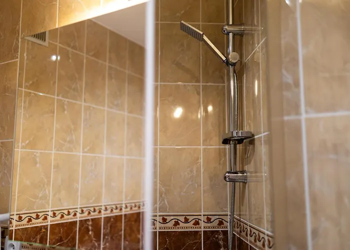 Tres Belle Apparemment 80 M2 Double Sejour A Proche Zenith Gare Centre Chu Hopital Apartmán *